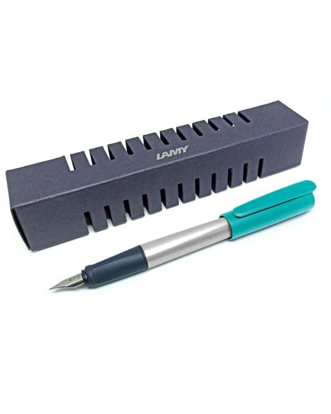 LAMY nexx Fountain Pen - Smaragd Green (064)