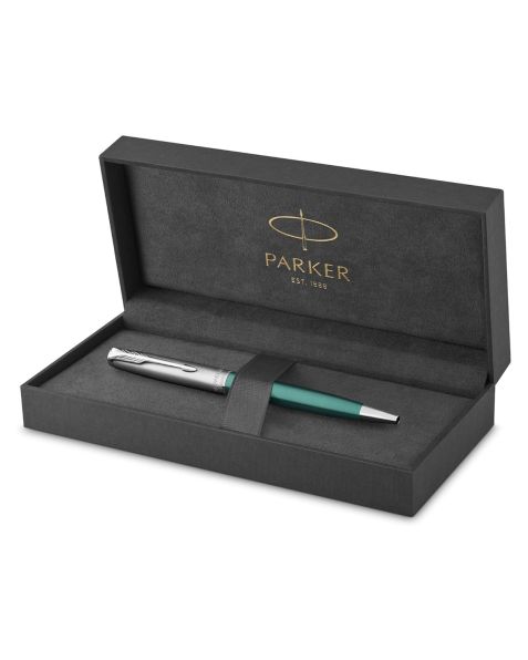Parker Sonnet Ballpoint Pen - Green Lacquer with Chrome Trim Sandbalsted cap