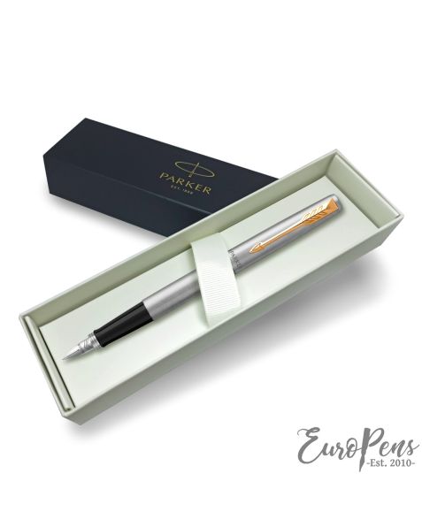 Parker Jotter Fountain Pen - Stainless Steel with Gold Trim (2030948)