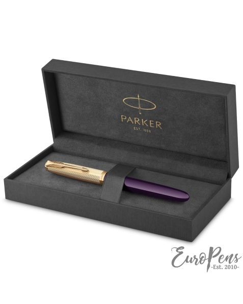 Parker 51 "Deluxe" - Plum GT Fountain Pen - Medium 18K Nib