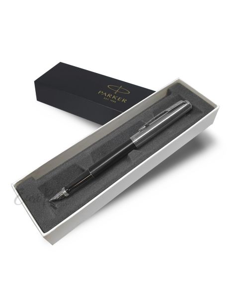 Parker Jotter Fountain Pen - Medium Nib - Bond Street Black (2030947)
